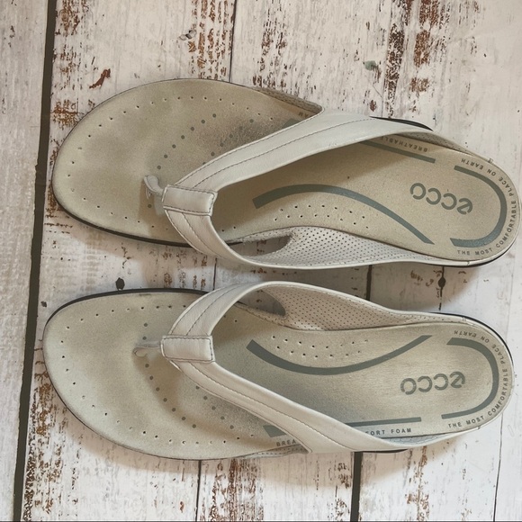 𝅺Ecco flip flop sandals size 39 off white orthotic summer beach shoes - Picture 2 of 10